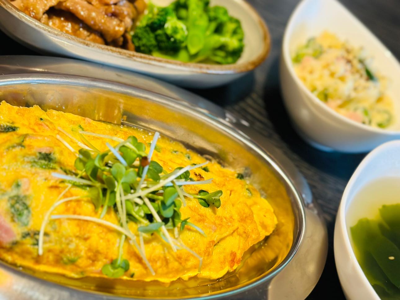 怒りのほうれん草チーズオムレツランチ
#怒りの料理シリーズ