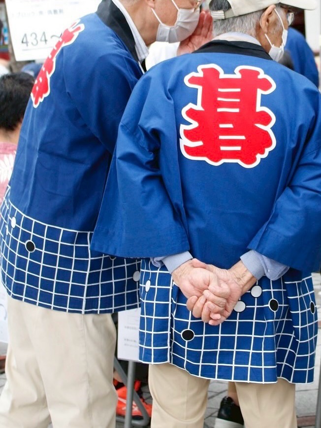 💚
The Hiratsuka Go Festival was held last weekend.
Everyone looked like they were having a great time with professionals.
#囲碁 #go #igo #gogame #바둑 #baduk #圍棋 #japan