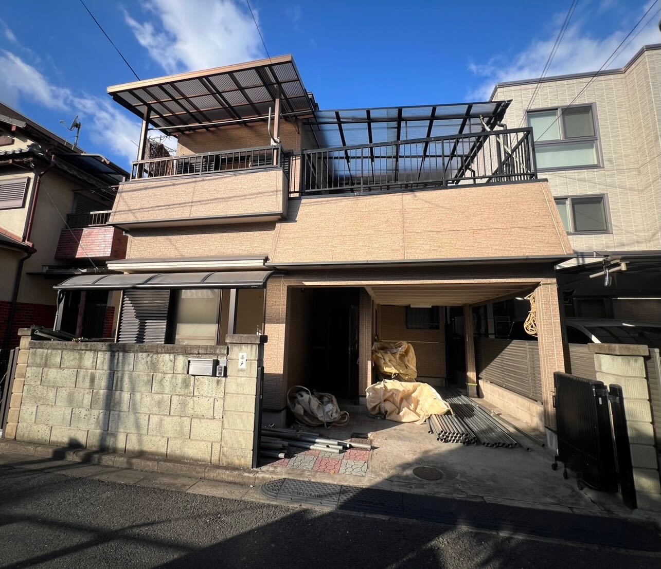 東大阪市古箕輪1丁目
解体工事開始いたしました。
大阪市鶴見区、大阪市城東区、大阪市旭区、京阪沿線で新築
中古物件をお探しならBEENSHOMEにお任せください。
不動産の事ならBEENSHOMEへ🏠
お問い合わせは
メール◼︎DMでも受け付けております📩
📞0120-464-946
#不動産買取
#不動産仕入
#用地仕入れ
#収益不動産
#営業マン募集