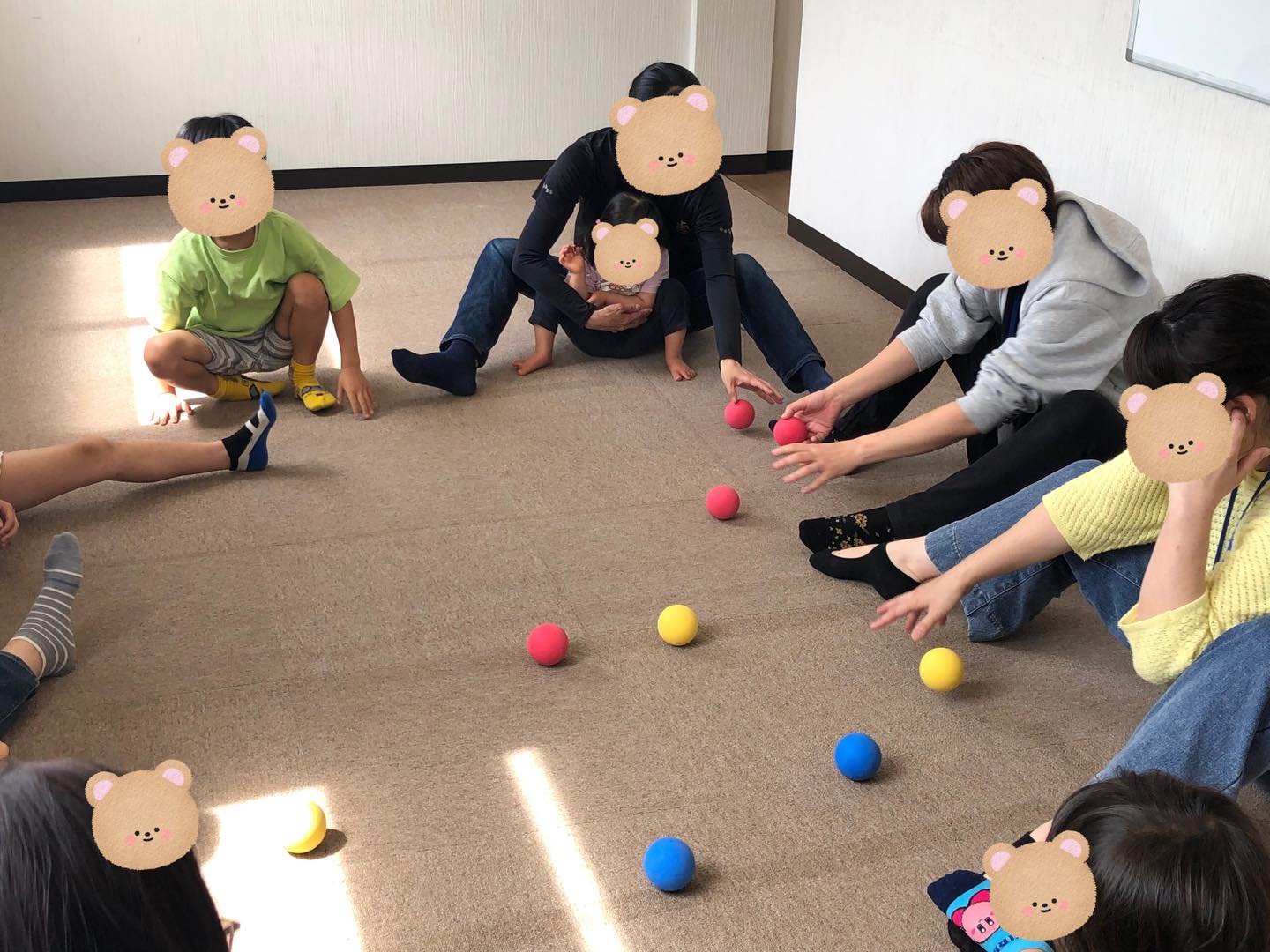 〜積み木の日イベント〜
午前中の積み木イベントの様子です!
ご参加頂きありがとうございました!!
みんなとっても素敵な笑顔で楽しんでくれていて良かったです✨
#ペンギンのあしあと
#療育
#童具館
#つみきあそび