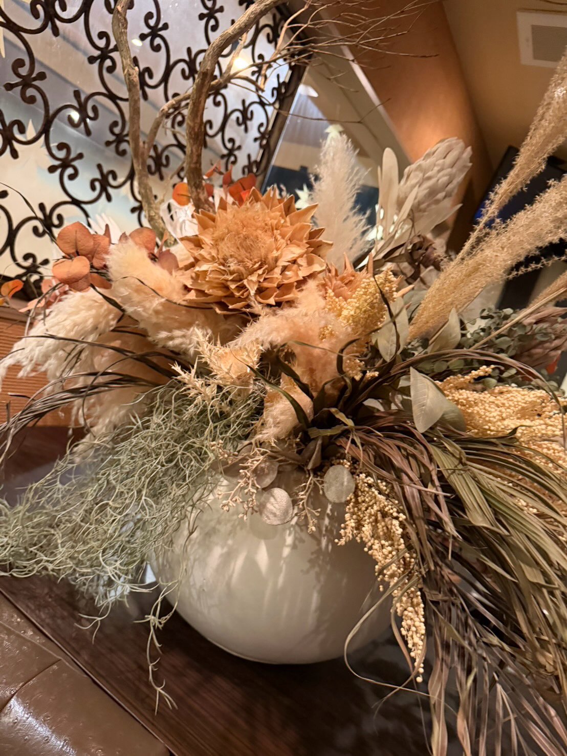 🤎🩶🤎🩶🤎🩶🖤🖤🖤🖤#お花屋さん #大分花屋 #別府花屋 #ドライフラワー #ドライフラワーのある暮らし ドライフラワーブーケ ドライフラワーリース ブーケ リース ハーフリース ドライフラワースワッグ スワッグ 花束 アレンジ ryoフローリスト 花屋 ブライダル ブライダル装花 ウェディング ウェディング装花 ブライダルブーケ ウェディングブーケ 結婚式 大分 別府 ボタニカル 花のある暮らし いけこみの花 プリザーブドフラワー アートフラワー